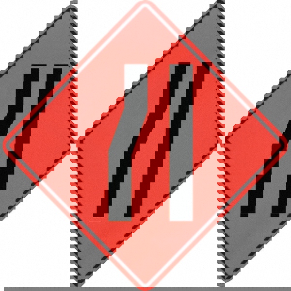 Traffic Control Sign: Triangle